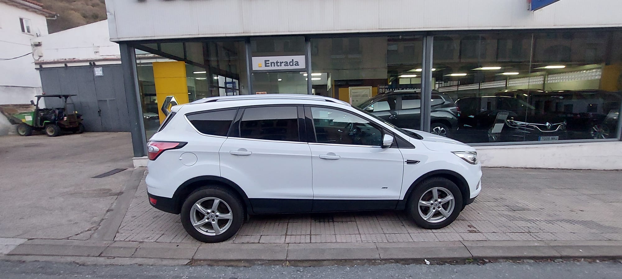 Ford Kuga 150cv 4x4 miniatura 2